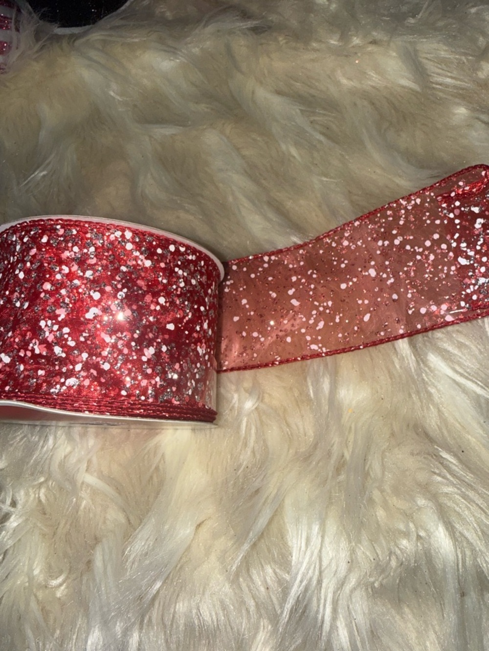 Red ribbon 
BUY5 SAVE $10 JUST BUNDEL TO SAVE